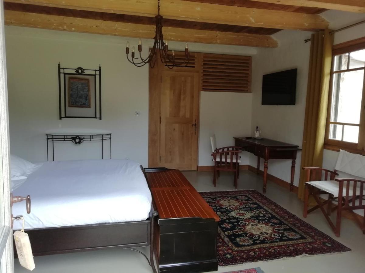 B&B, Chambres Dordogne, Clos De Saint-Maime Vergt Buitenkant foto